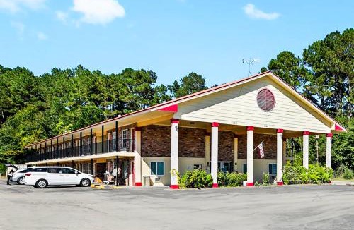 Prentiss Hotel | Jeffersonian Motor Inn by Townhouse, Prentiss MS