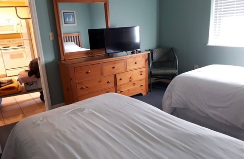 Shipyard Plantation Resort | JN 28- JL 5 pay 1,120USD 2 bedroom Resort, multiple pools, walk to beach, Wi-Fi,