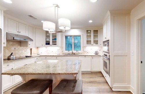West Beach Cottage | Kiawah Exclusives | 1082 Sparrow Pond Cottage