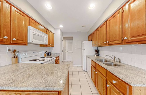 Kiawah Island House | Lagoon view second floor villa, just a short walk to the beach