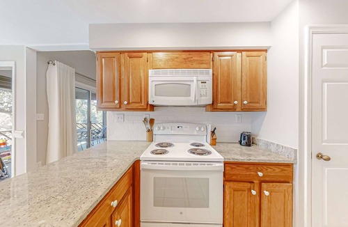 Kiawah Island House | Lagoon view second floor villa, just a short walk to the beach