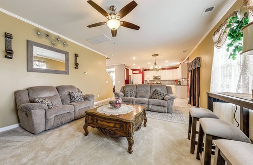 Moncks Corner House | Lakes, Gardens & More! Getaway in Moncks Corner