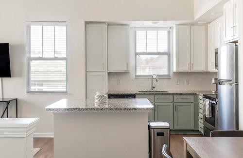 Port Wentworth Apartment | Landing | Spectacular 2BD, Clubhouse, Pool