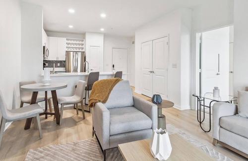 Eden Apartment | Landing | Stylish 1BD, Clubhouse, Gym