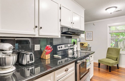 Ladson House | Large Yard & Fire Pit! Pet-Friendly Home in Ladson