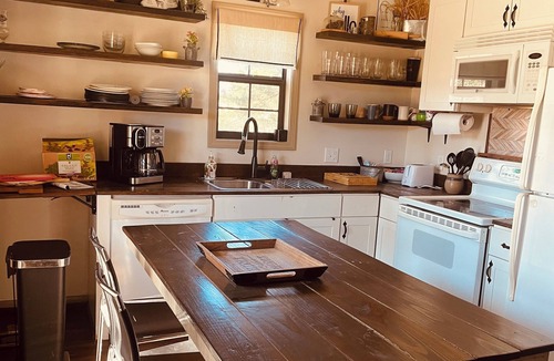 Water Valley House | Little House in The Valley Senior & Military Discount & EMS