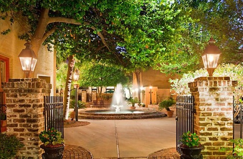 South of Broad Condo | Lodge Alley Inn - 1 Bedroom Loft