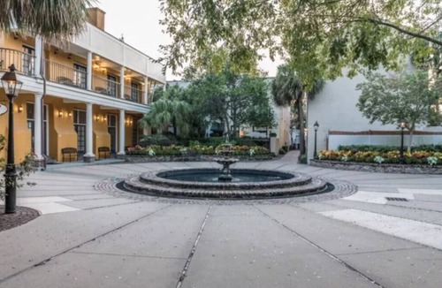 French Quarter Apartment | Lodge Alley Inn - Studio