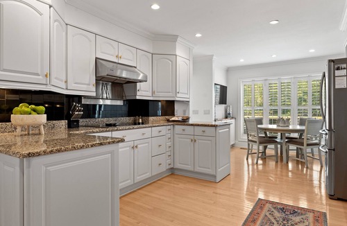 South Beach Villa | Lookout Lagoon – South Beach Villa, Walk to Beach & Marina, Sleeps 6