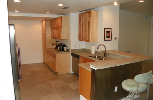 Crystal Beach House | Luxuriate in TWO en Suite Masters; Family friendly; Roll-in Shower; Entry ramp!