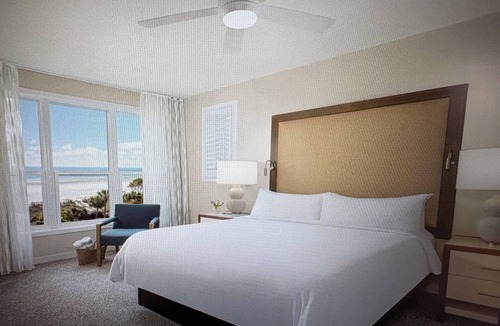 Beach Lagoon Resort | Marriott Monarch Oceanfront in Hilton Head Island