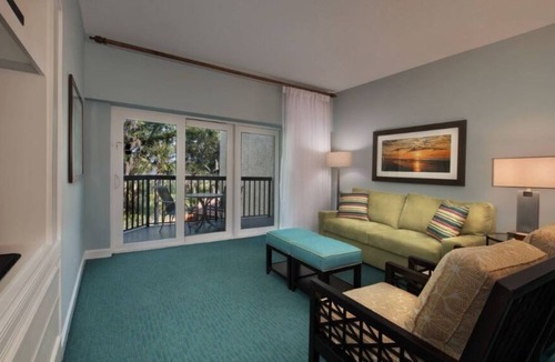 Shelter Cove Resort | Marriott's Sunset Point. A well appointed resort
