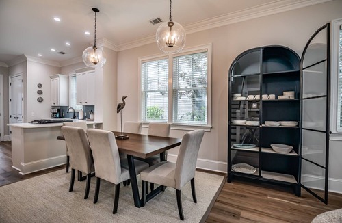 Habersham House | Marsh Cottage - Centrally Located to Amenities in Habersham