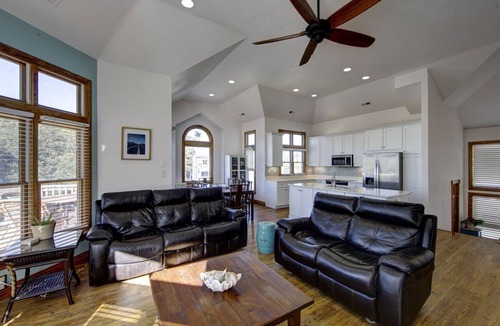 Monteray Shores House | MarshMellow: Corolla Soundside Oasis, Minutes to Wild Horses! Don't Miss Summer!