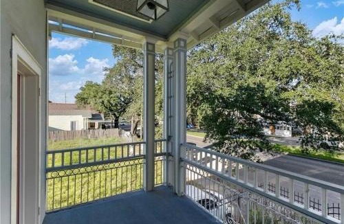 Milan Apartment | Modern 4BR Retreat Walk to Downtown New Orleans