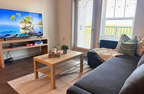 Bay Lake Apartment | Modern Oasis with King Bed, Fireworks View, 10 Minutes to Disney