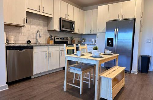 Bay Lake Apartment | Modern Oasis with King Bed, Fireworks View, 10 Minutes to Disney