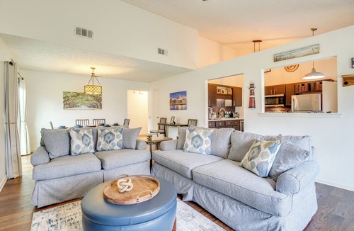 Whitemarsh Island Cottage | Near Dtwn & Beach: Savannah Home w/Game Room!
