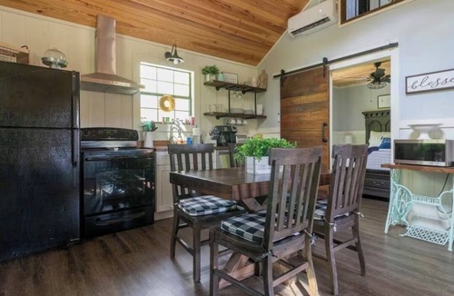 Bismarck Cottage | Nellie's Nest - A Peaceful Woodland Retreat