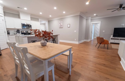 North Charleston House | New build 4-bedroom house with fast WiFi and AC in peaceful North Charleston
