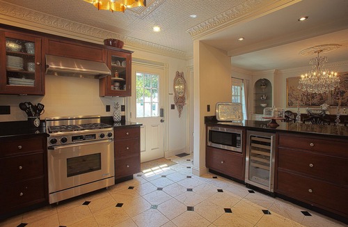 South of Broad House | New Charleston meets Old Charleston!