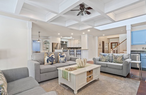 Heritage Woods House | New Listing Pet Friendly 4 BR 3 BA Vacation Home Private Pool Beach Gear & Bikes