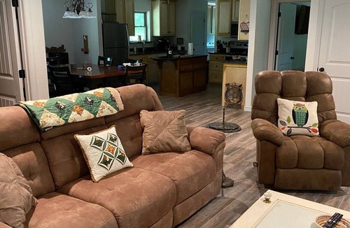Mount Ida House | New Ouachita River Access, Swimming, Blufftops, Private Groomed Forest Trails