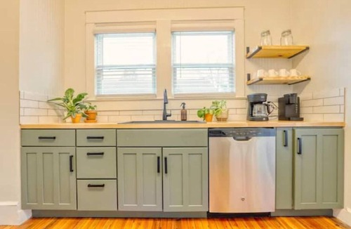 Columbia House | NoMa Green House