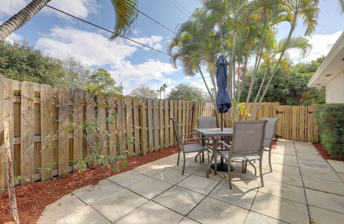 Florida North Atlantic Coast House | North Palm Beach Oasis w/Hot Tub - 2 Mi to Ocean!