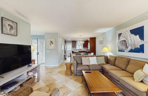 Palmetto Dunes House | Ocean Cove 824