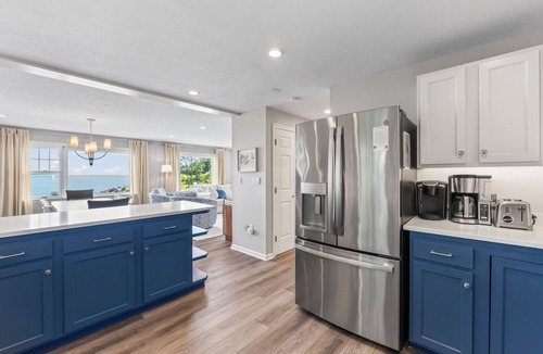 Southern Coast House | Ocean Front Home with Private Beach