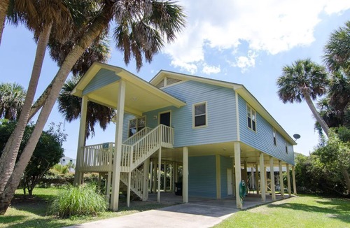 Edisto Island Cottage | OCEAN VIEWS and Best Beach Access @ Pelican Alley on Edisto Beach.