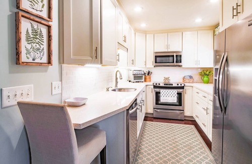 Seabrook Island Cottage | Oceanfront Community Pool Access; Serene, Sun-Dappled Screened Porch & Back Deck!