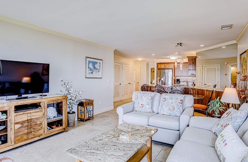 Folly Field Condo | Oceanfront condo w/free WiFi, balcony, shared pool & tennis court, & private W/D