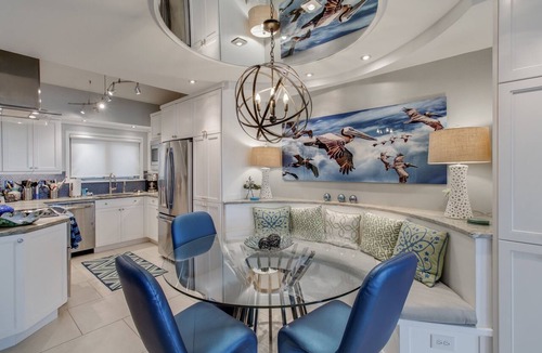 Kiawah Island Condo | Oceanfront Penthouse | 6th Floor Views + 2 King Suites