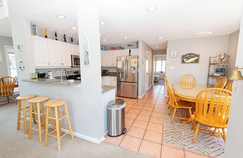 Corolla Light House | Oceanside, Community Pools, Close to beach, Community Tennis, 632, Good Vibes