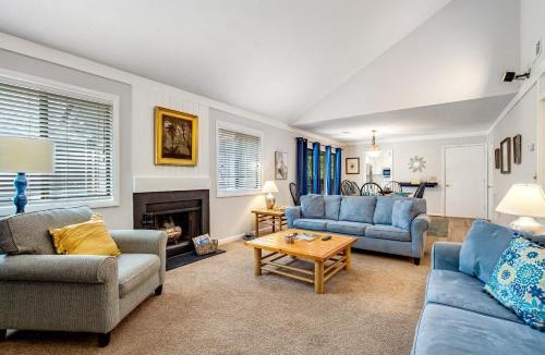West Beach House | Oceanwoods 452