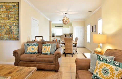 Key West House | OFF CALL ~ Rustic, Nautical Decor With King Primary Suite & Heated Pool!