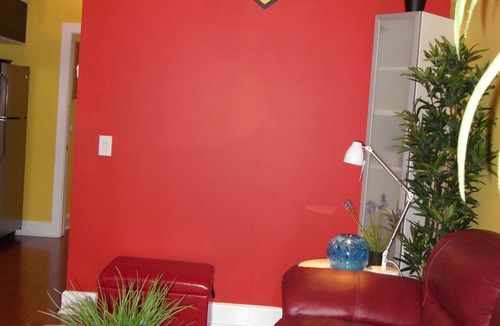Uptown - Upper Duval Condo | OLD TOWN STEPS TO DUVAL! '"LA DOLCE VITA" SLEEPS 2-4, 3 BLOCKS TO SOUTHERNMOST