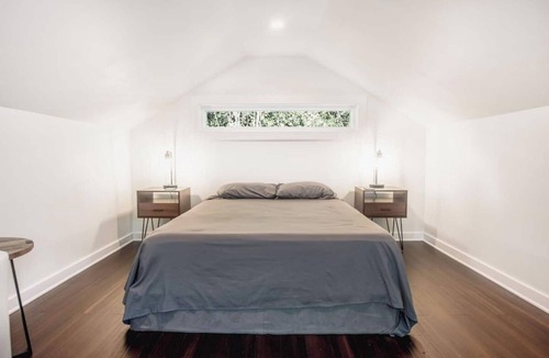 North Charleston House | Olde Village Loft at Park Circle - A Unique Guest Experience for All Occasions!
