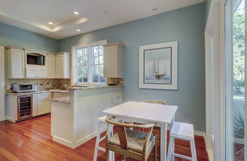 Heritage Woods House | Outdoor Cabana ~ Firepit ~ Private Pool & Spa ~ Pet Friendly ~ 72 Baynard Cove Road