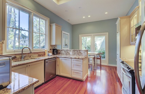 Heritage Woods House | Outdoor Cabana ~ Firepit ~ Private Pool & Spa ~ Pet Friendly ~ 72 Baynard Cove Road