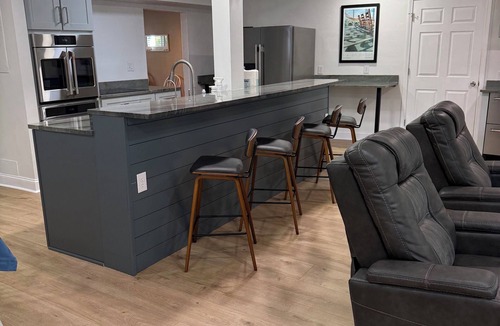 Isle of Palms House | PET & FAMILY FRIENDLY BEACH NEWLY RENOVATED KITCHEN/GREAT ROOM ISLE OF PALMS, SC
