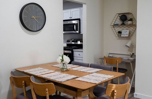 North Charleston House | Pet-Friendly Cottage Near Airport