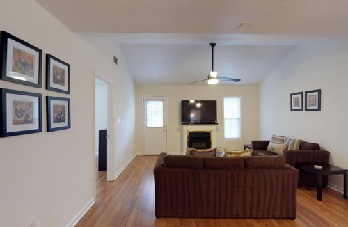 National Hills Condo | Pet friendly condo, completely remodled, BLOCKS from the Masters!!!