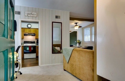 Savannah House | Pet-Friendly · Yard & Ping Pong · Boat Ramp Access