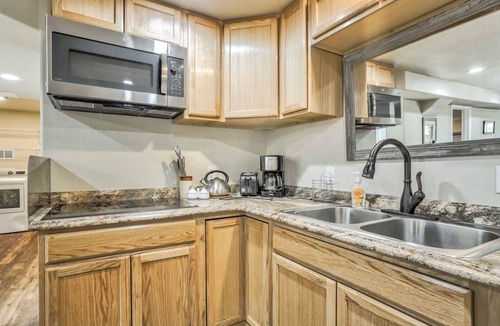 Woodland Park Cabin | Pikes Peak Wildlife Sleeps 12 2Kitchens Family Retreat Charis BL #008138