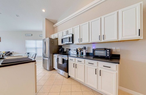 Vizcay House | Private Pool Retreat Near Disney | 4BR Getaway