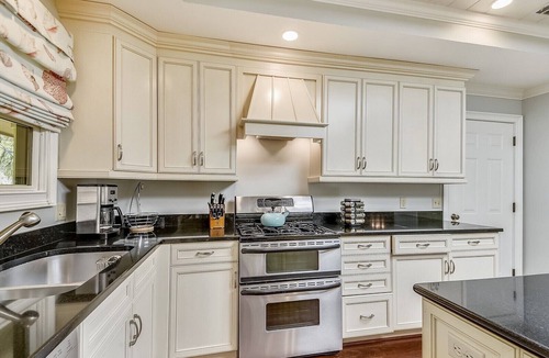 Heritage Woods House | Private Pool in the Heart of Sea Pines! Close to Beach & Golf