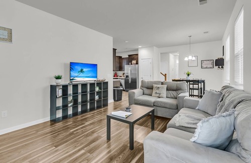 Ladson House | Quiet Ladson Escape w/Spacious Garage